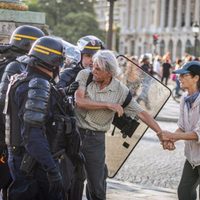 Francia llega a los 3 mil 200 arrestos tras asesinato de un adolescente por la policía