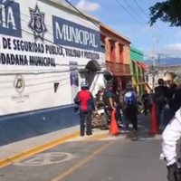 Policías de Oaxaca exigen cesar a sus mandos por actitud inhumana ante el covid-19