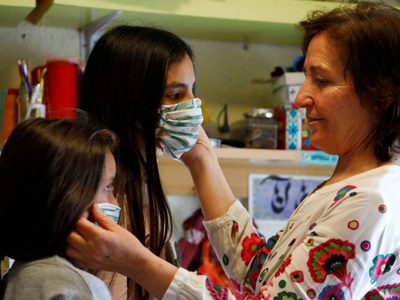 Unos 130 niños en edad escolar padecen coronavirus en la Argentina