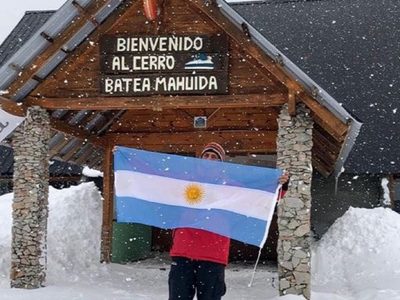 Ratificaron la prohibición de ingresar al volcán Batea Mahuida hasta el comienzo de la temporada
