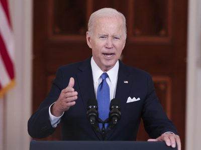 Biden anuncia para septiembre "cumbre por la unidad" contra la violencia racista en Estados Unidos