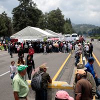 Ejidatarios liberan la autopista México-Puebla tras cinco días de bloqueo
