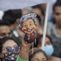 PRI y PAN, en riesgo de perder gubernaturas este año tras consulta de revocación