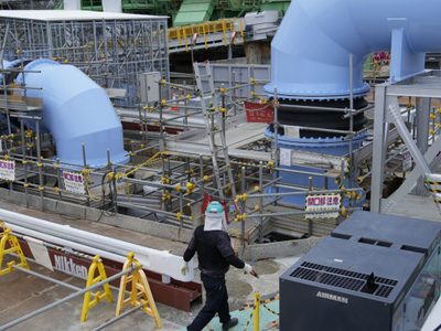 Próxima liberación de agua radiactiva de planta de Fukushima representa "un hito": funcionario
