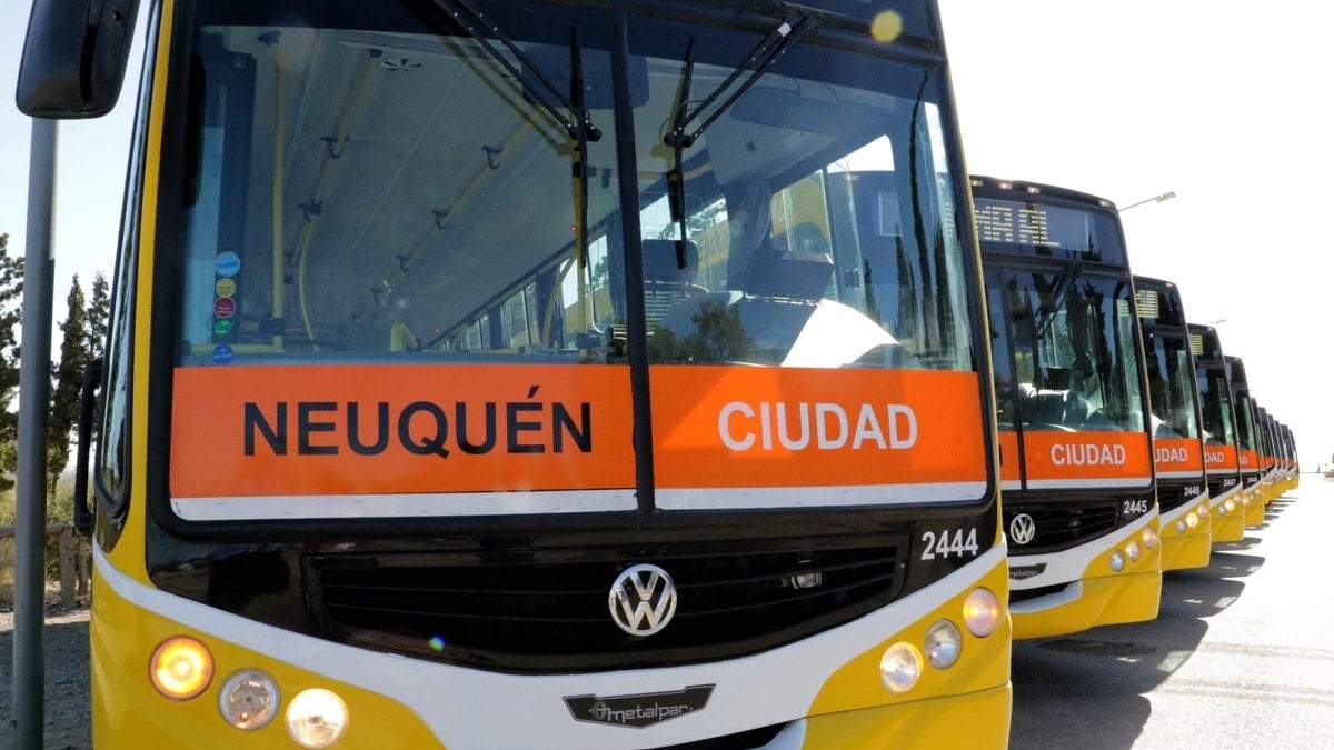 Paro de colectivos en Neuquén. Fuente: (Twitter)