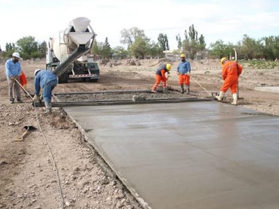 Zapala: importantes avances en la obra de calle Uriburu
