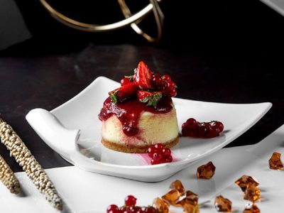 Cheesecake individual, listo en 3 minutos: así de fácil lo podés preparar en tu casa
