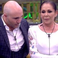 Isabel Pantoja y su hijo atraviesan un difícil momento