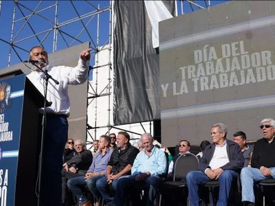 La CGT propuso discutir una reducción de la jornada de trabajo
