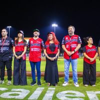 Abuchean a Layda Sansores en inauguración de la LMB en Campeche (Video)