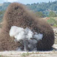 Una bomba de la Segunda Guerra Mundial apareció en un río seco de Italia: ya la detonaron