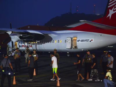 Llegó el vuelo con argentinos deportados desde Estados Unidos por decisión de Donald Trump