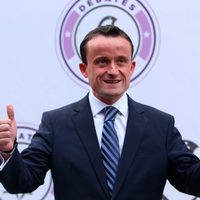 Previo al debate, Mikel Arriola presenta denuncia contra PAN, PRD y Morena por supuesta compra de votos en la CDMX