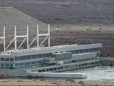 Elías Sapag criticó la decisión del gobierno de Milei de volver a prorrogar las concesiones hidroeléctricas