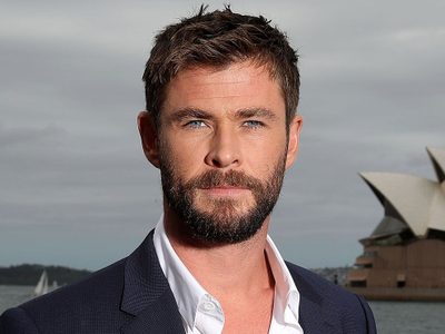 Chris Hemsworth y su mascota protagonizaron una increíble portada para GQ
