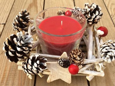 Con solo 1 cosa muy común en Navidad y sin gastar un peso, creá estos portavelas para decorar en las fiestas