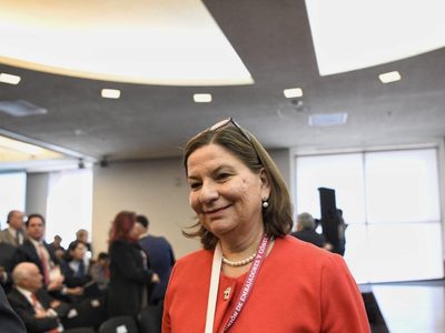 Martha Bárcena representará a México en la investidura de Joe Biden