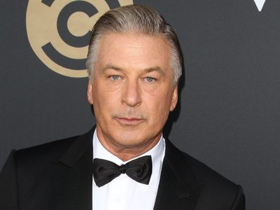 Las imágenes que muestran la reacción de Alec Baldwin después de la tragedia en el rodaje de "Rust"
