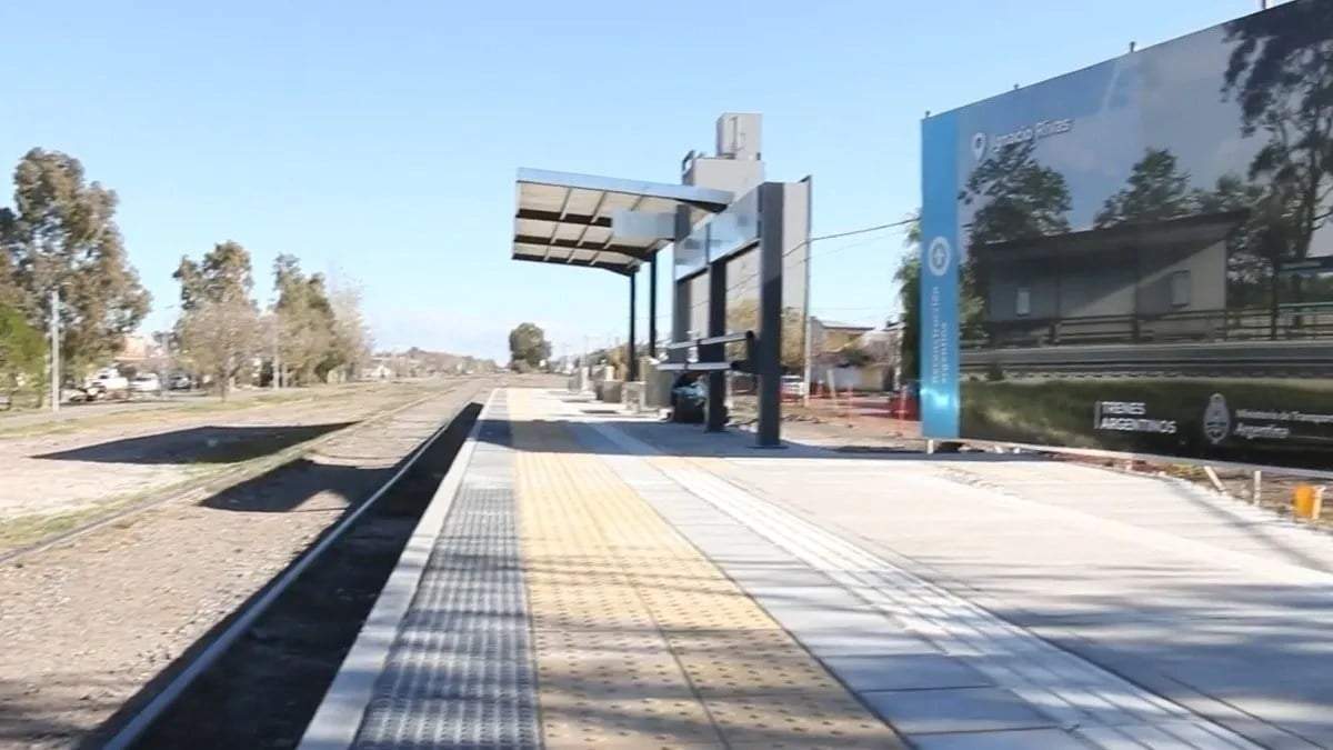 Apeadero Tren del Valle. Fuente: (Facebook)