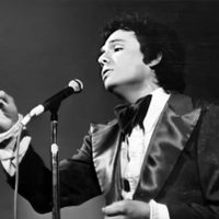 Estrenan canción inédita de José José a cinco años de su muerte