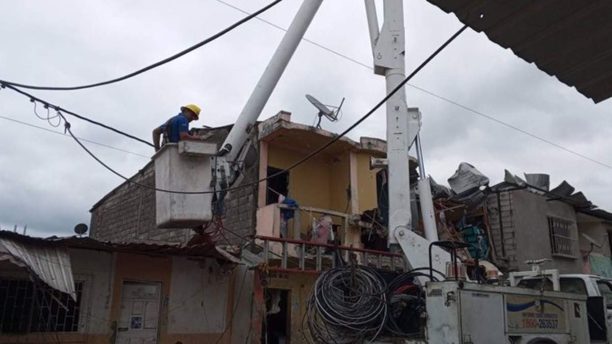 Atentado con bomba en Guayaquil, Ecuador