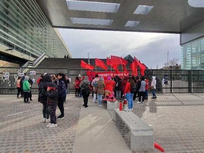 El docente de música fue atacado por otros presos