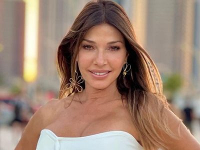 A los 58 años, Catherine Fulop marca tendencia de la próxima temporada con un traje de baño original