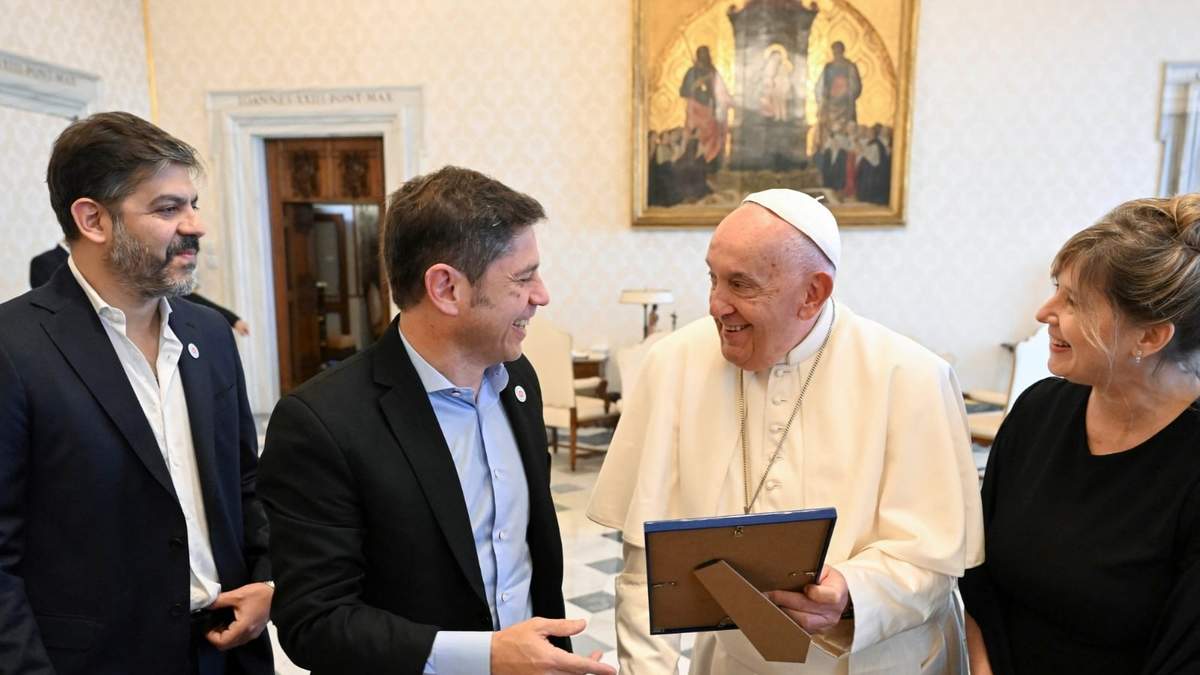 Axel Kicillof visitó por primera vez al papa Francisco. Fuente: (X)