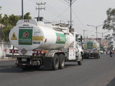 Sanear las finanzas de Pemex implicaría gastar 2.2 billones de pesos, advierten