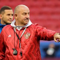 'Después de Campos, no me acuerdo de nadie más”, dice entrenador de Rusia previo al partido contra México