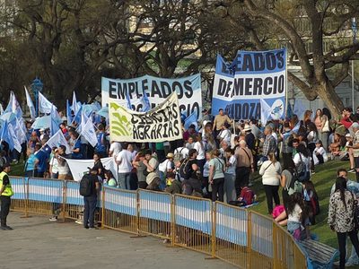 Milei quiere aprobar en marzo la nueva ley de financiamiento universitario