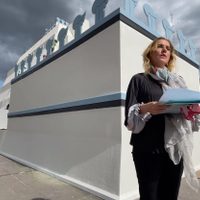 Desde la maqueta del Zócalo, Gutiérrez Müeller destaca caída de Tenochtitlan