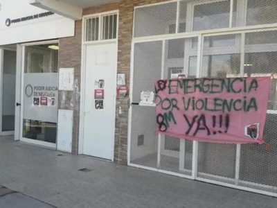 Dictaron prisión preventiva a un policía por golpear a su pareja y amenazarla con su arma reglamentaria