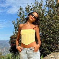 El corset, la pieza de moda que es furor en esta temporada: ideas para usarlo de día y de noche
