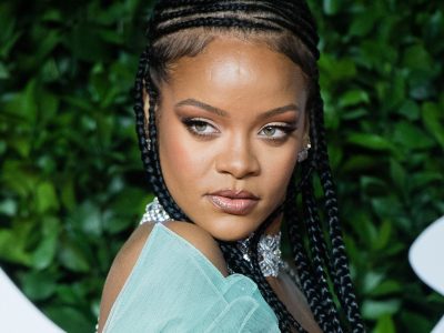 ¡Poderosa! Rihanna modeló las prendas de importante marca y sus fans colapsaron