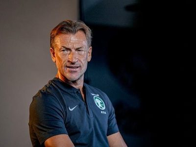Hervé Renard quiso presentar proyecto para dirigir a México, pero la FMF no leyó sus mensajes
