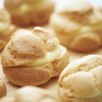 Profiteroles craquelados: aireados e ideales para rellenar, una bomba de sabor, fácil de hacer y riquísima