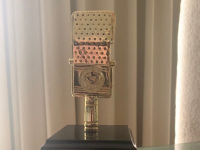 Asociación Nacional de Locutores de México entregará "Micrófonos de oro" 2022