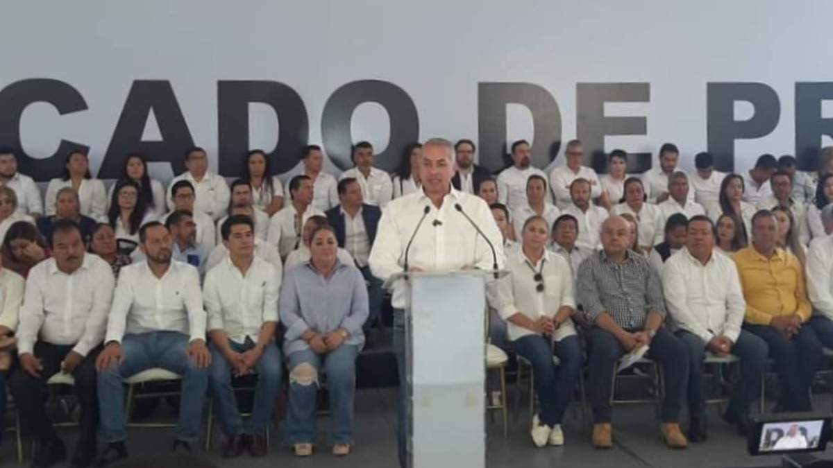 La conferencia de los alcaldes que renunciaron al PRI