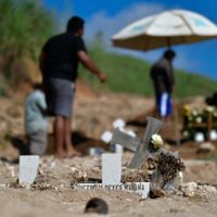 Acapulco: enterrar a sus muertos en 2 de noviembre