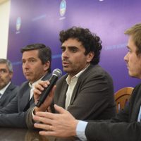 Dos funcionarios abandonan el Ministerio de Gobierno