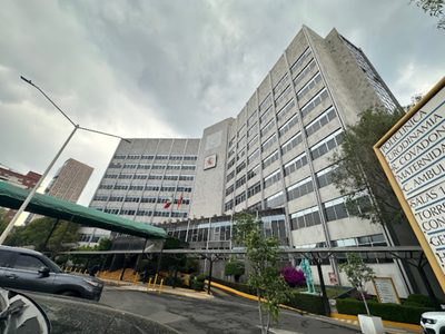 Activan protocolo de feminicidio por la muerte de una mujer en el Hospital Español