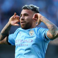 Nicolás Otamendi: cerca de emigrar a España como parte un tremendo trueque