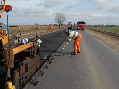 Neuquén gestiona dos créditos por USD 300 millones destinados a obras de infraestructura