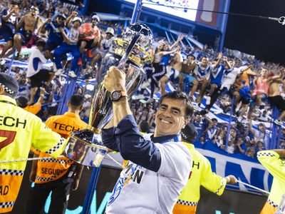 El insólito motivo por el que Gustavo Quinteros no dirigirá a Vélez en la final contra Estudiantes