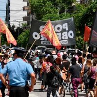 Organizaciones sociales adhirieron a la jornada de lucha nacional y sumaron reclamos locales