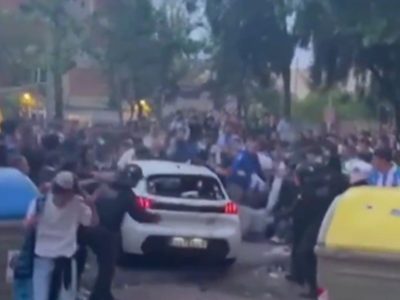 Una mujer atropelló a un grupo de hinchas en la previa a un partido del Barcelona