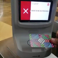 Investigan a clonador detenido con 100 tarjetas de Movilidad Integrada