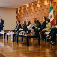 Para reducir brecha salarial, Herrera propone un sistema nacional de cuidados para niños y adultos mayores