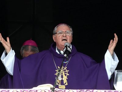 La Iglesia comenzó su campaña contra el aborto y envió un contundente mensaje al presidente